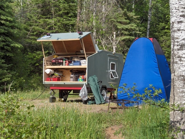 Camper in Nipigon