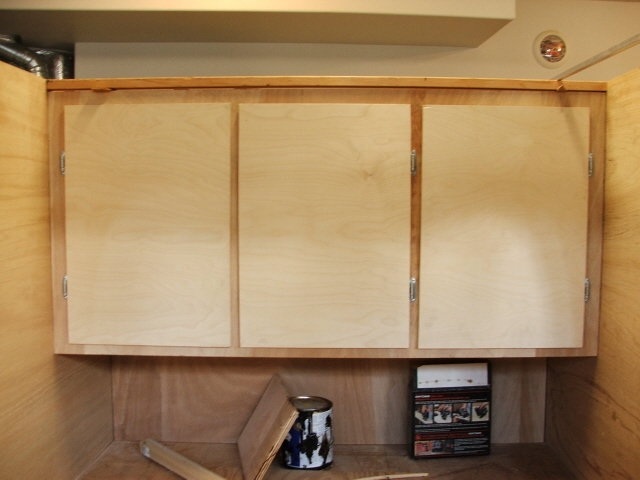 Cabin cabinets