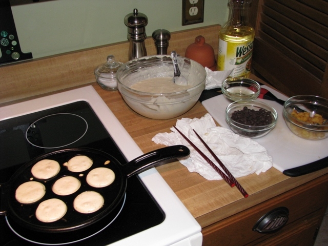 aebleskiver cook