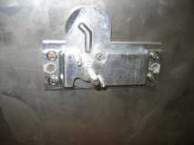 3 point latch