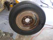 right side tire rim
