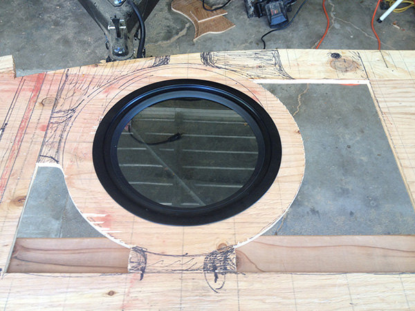 porthole.JPG