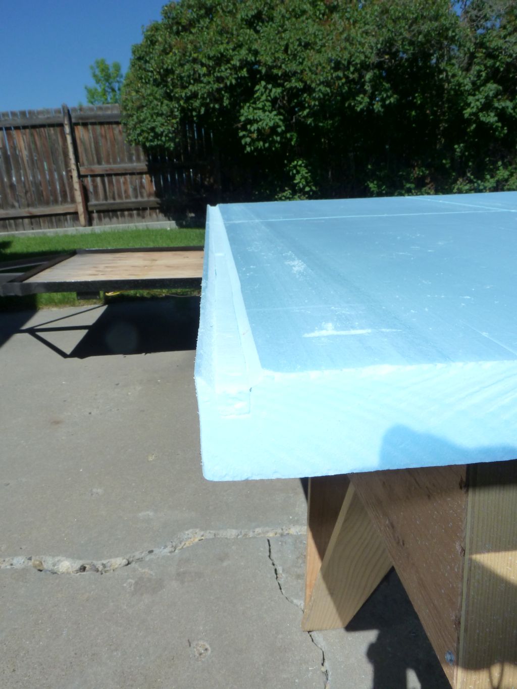 Drip edge at roof rear.jpg