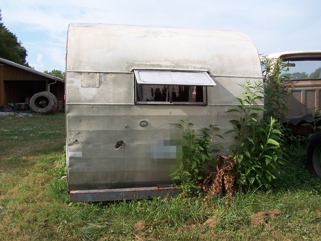 Trailer back.jpg