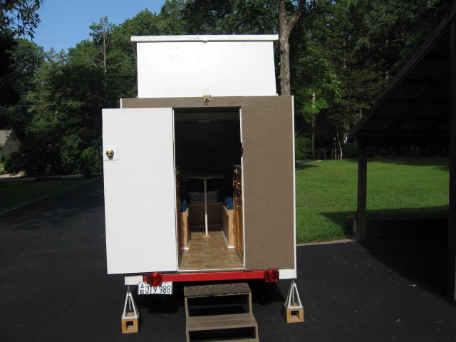 standy 004.JPG