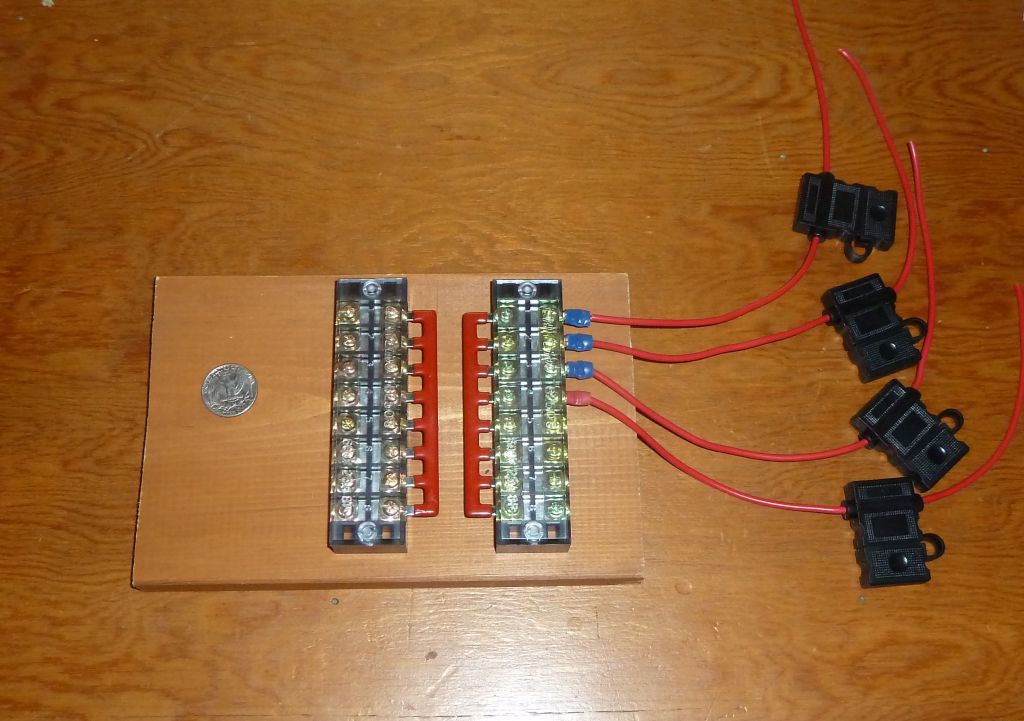 12 volt bus bars & fuse assembly.jpg