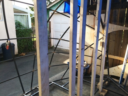 trailer weaving 102.JPG