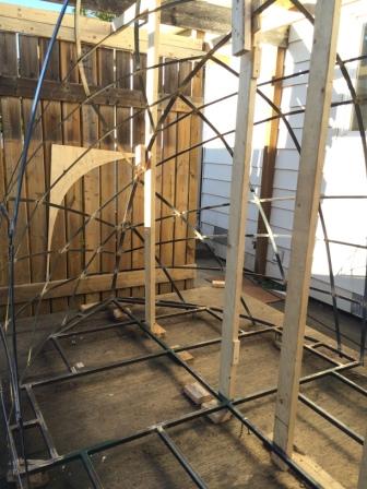 rear end cage near done.JPG