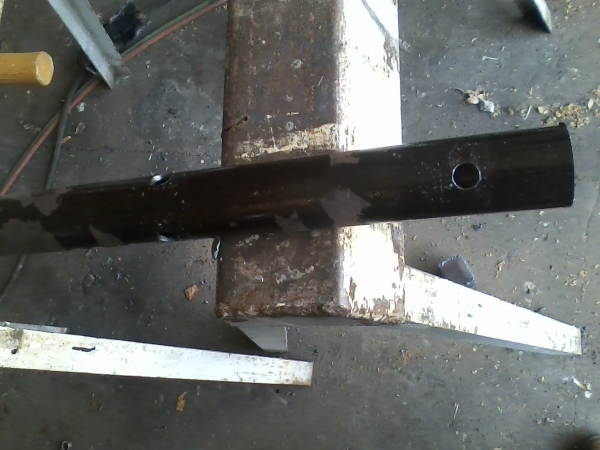 axle sleeve.jpg