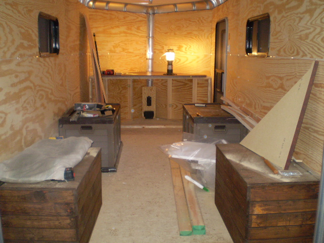 trailer build 4-12-14 1.JPG