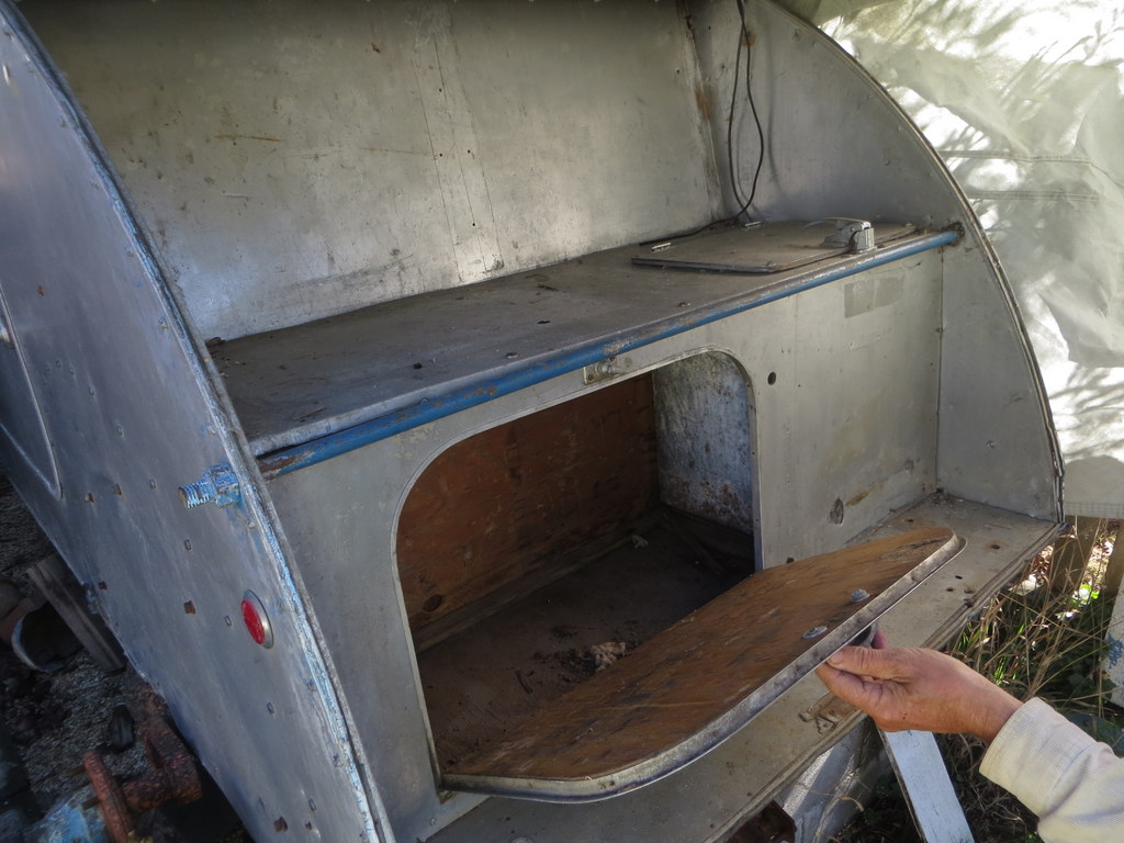 1946 glley storage.jpg