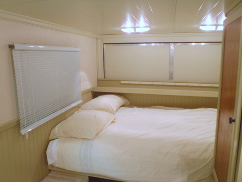 PB111109.JPG