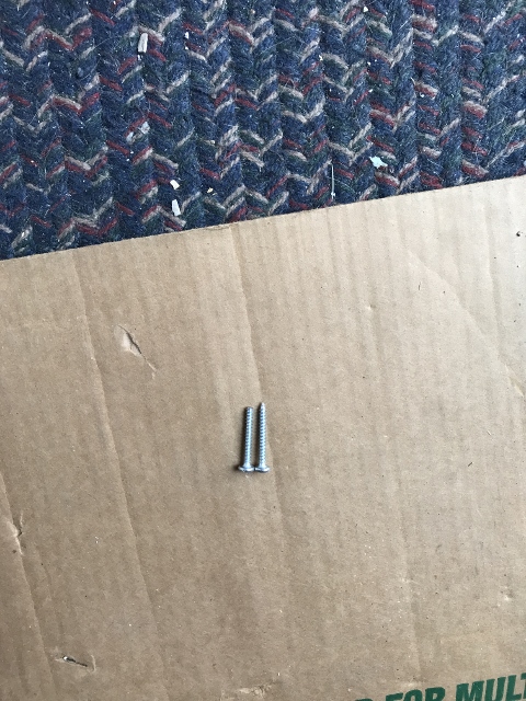 2 #8 screws (480x640).jpg