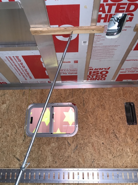 5 ceiling pole n fur 2 (480x640).jpg