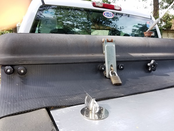 using reduced-size 1-inch diameter thru-knobs.jpg