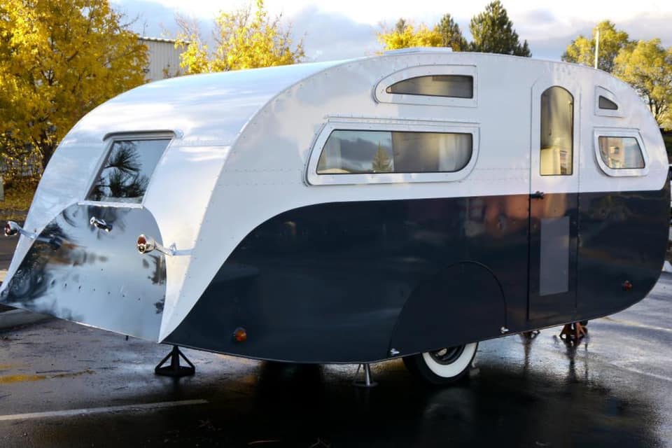 custom camper.jpg