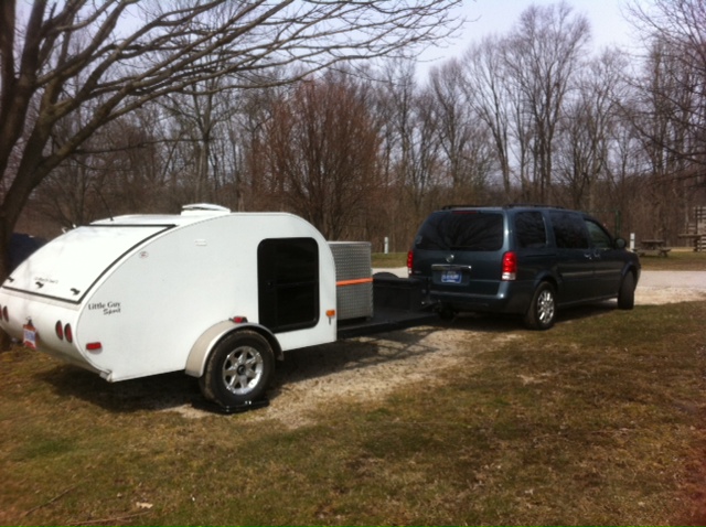 Indycamper getting ready to leave.JPG