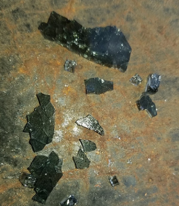 crumbly glass.jpg