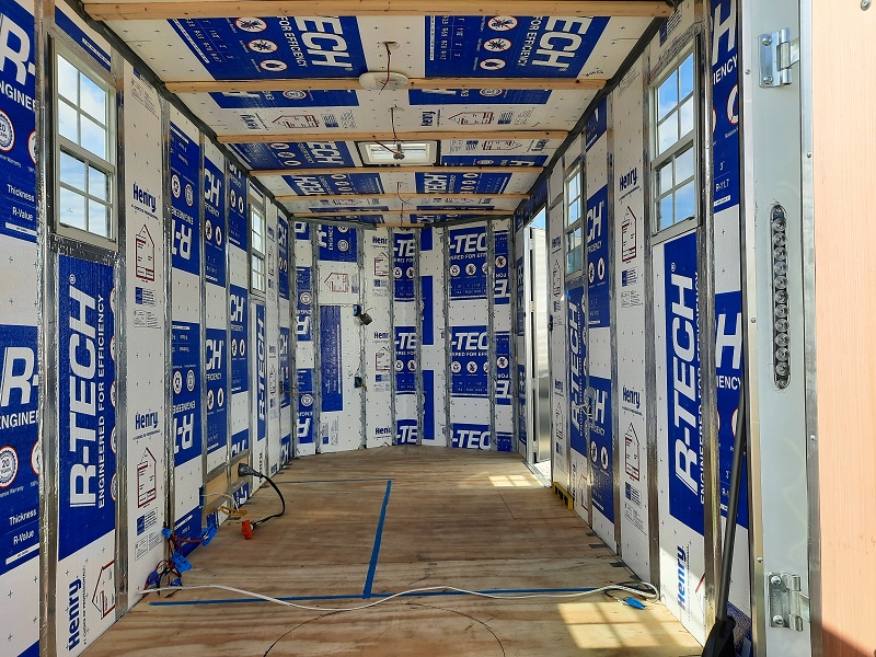 Cargo Trailer wiring and insulation.jpg