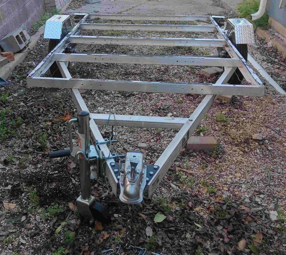 trailer front.jpg