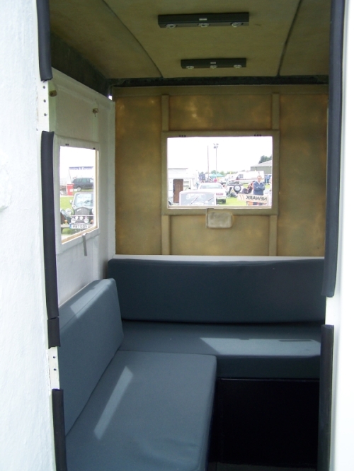 Interior1 600x800.jpg