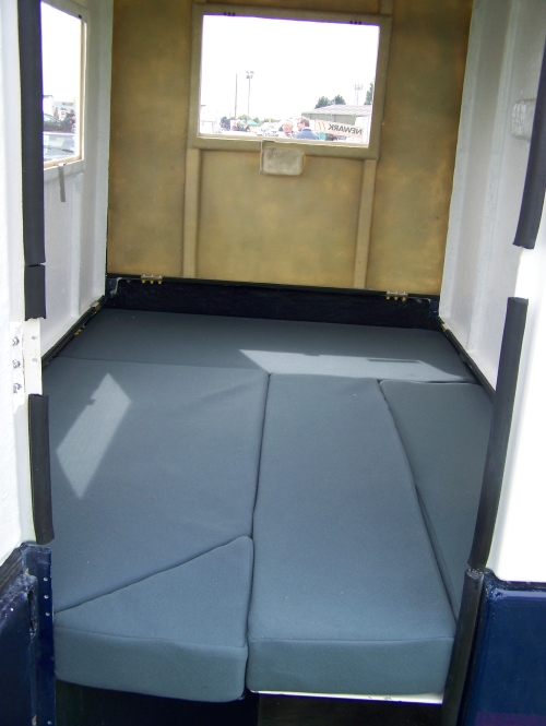 Interior3 500.jpg