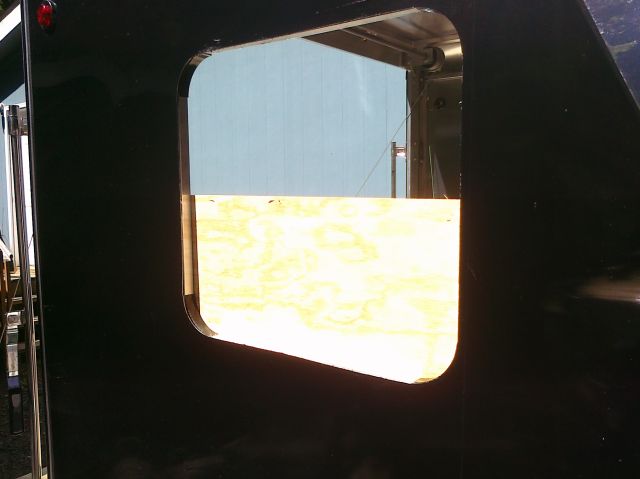 window instal 004.jpg