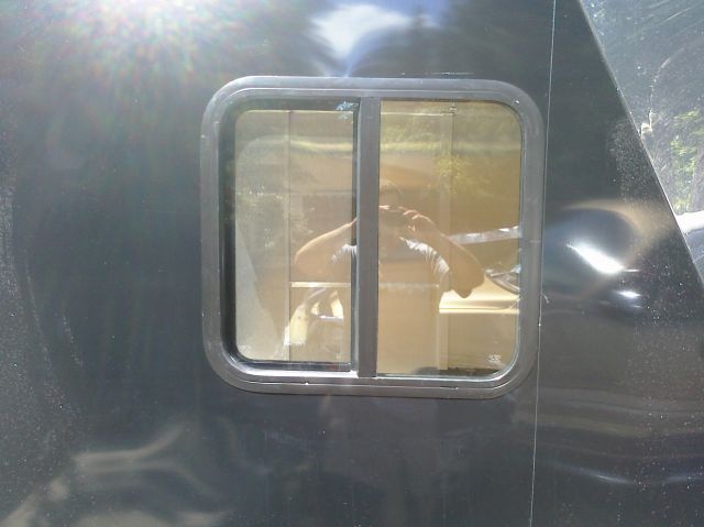 window instal 007.jpg