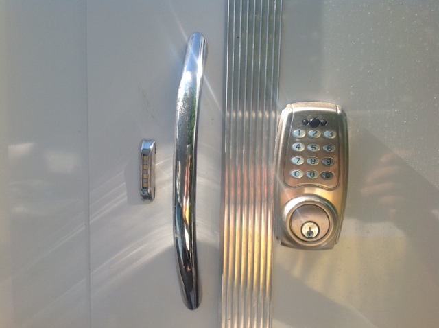 lock1.JPG