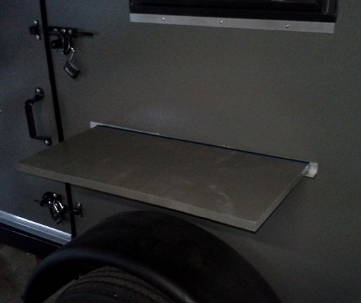 T-Slot, aluminum angle side table sans brace.jpg