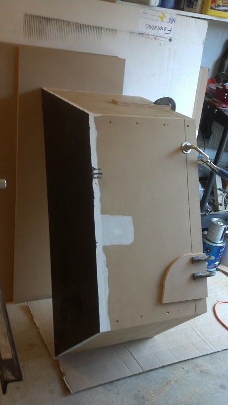20140601 cutting tongue box small.jpg