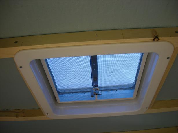 roof vent inner.JPG