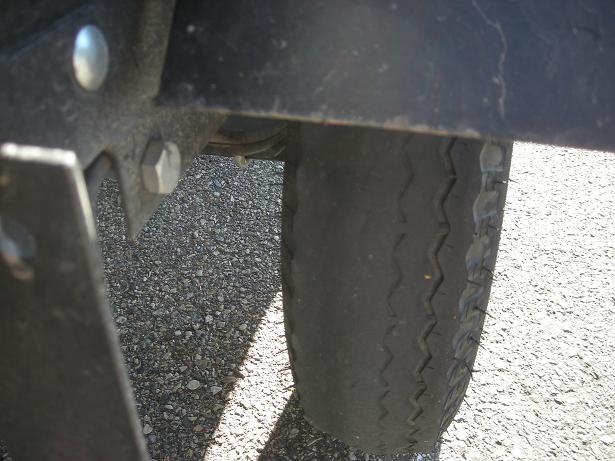 tread wear.JPG