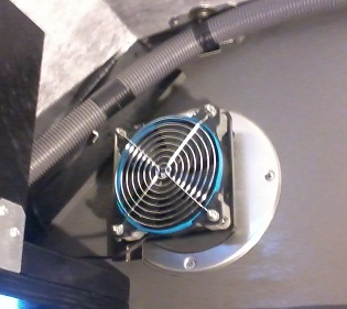 swingaway case fan with guard.jpg