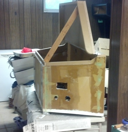 20140906 tongue box open small.jpg