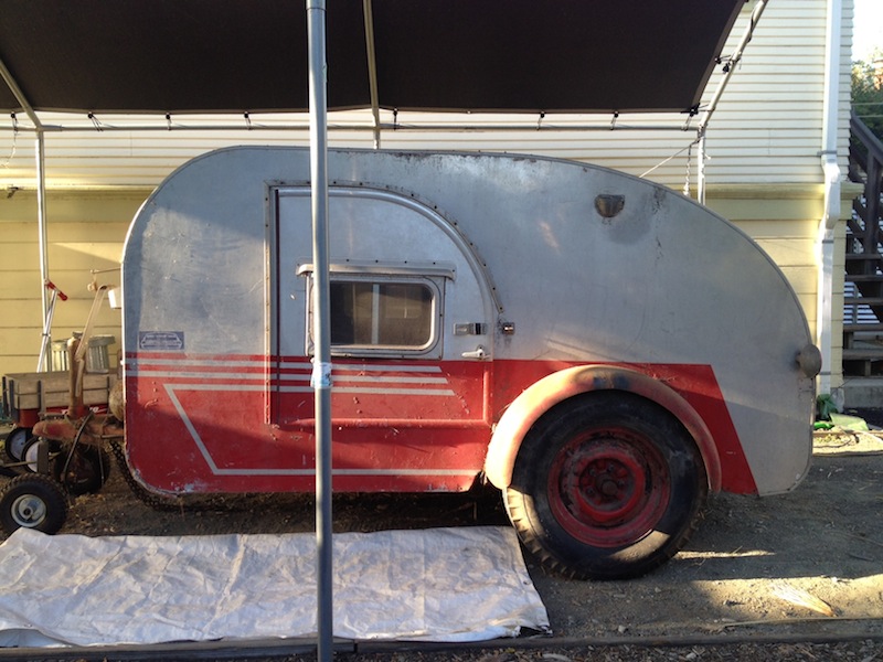 1954_Benroy_Teardrop.JPG