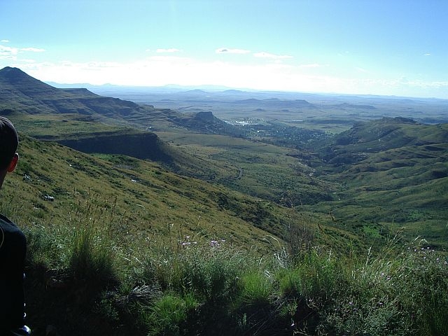 S by SW View of the town Lady Grey from Joubert's pass