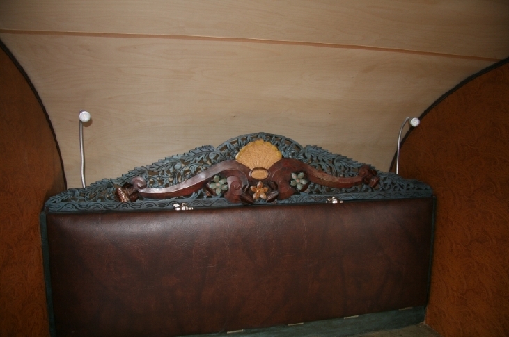 headboard cabinet w/recessed lighting and reading lights