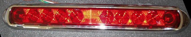 Tail light w/chrome bezel