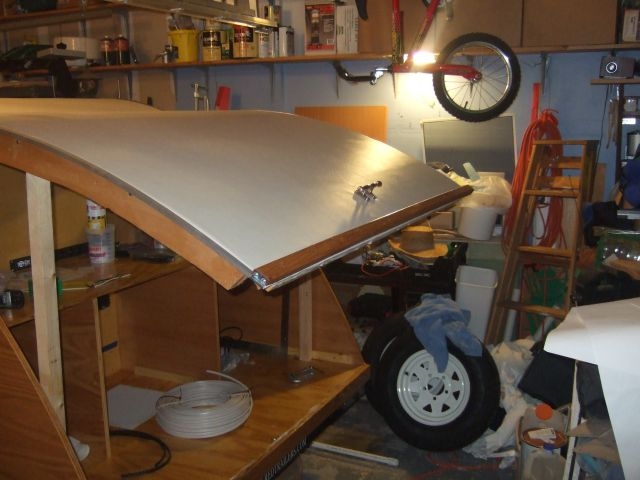Hatch latch trim