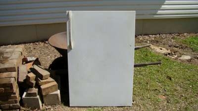 $2.00 Door