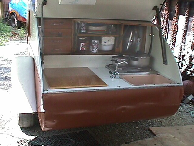 '47 Cub/Modernistic Galley w/cabinet open