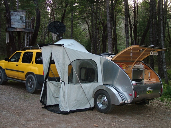 Side Tent on our Camp-Inn