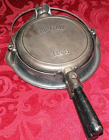 Puritan Waffle Iron