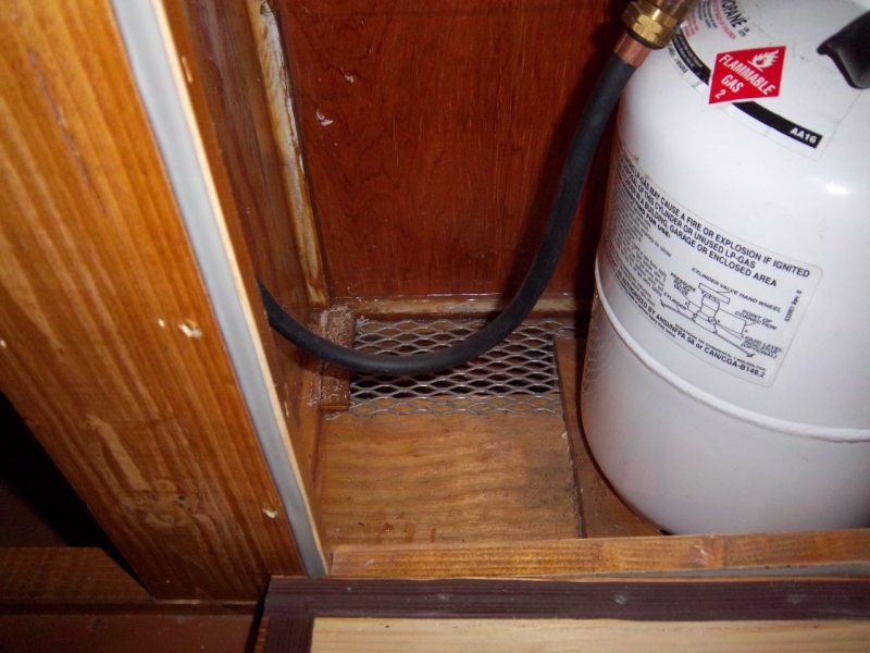 Notice!! floor vent for propane