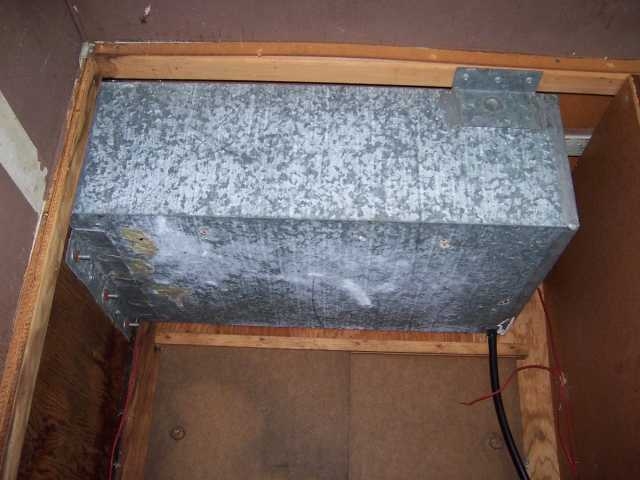Tank Mounted in Tear