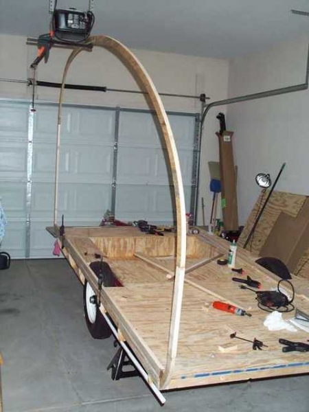 The outer frame bow