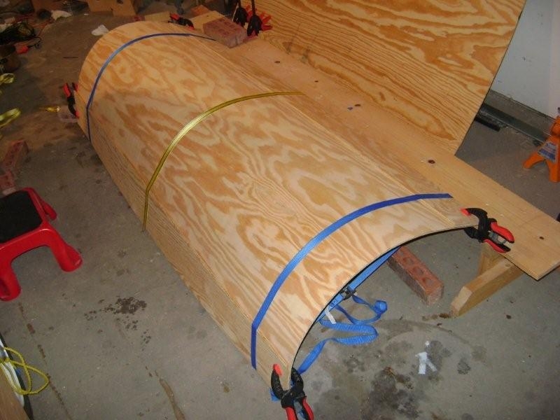Bending plywood