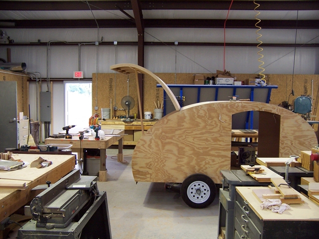 Side view of hatch open