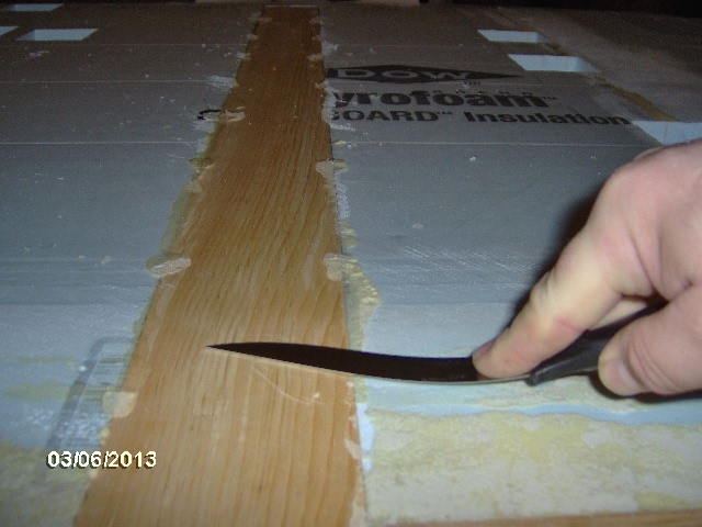 Blkhd Blkg Glue Trim